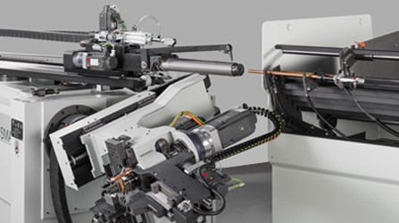 Tube bending machine with automatic loading and unloading 